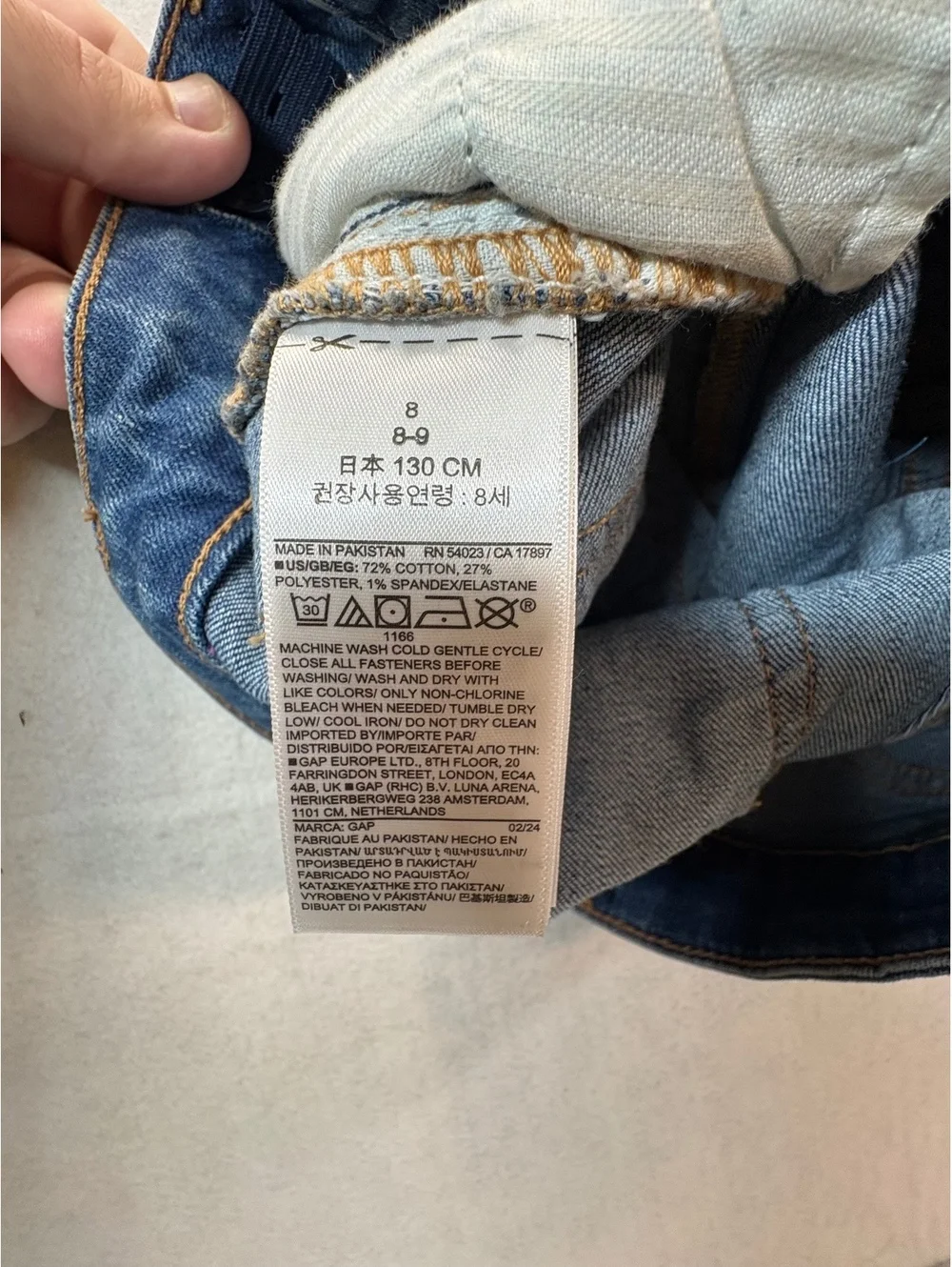 Gap Girls Size 8 Stretch Midi Denim Shorts Frayed Hem Blue Jean Shorts